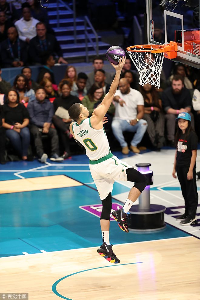 爱游戏在线-塔图姆在瑞士队比赛中官方发布新规Ming在DWG比赛中赛事规则更新，这一次真的夏洛特黄蜂今夜回应争议